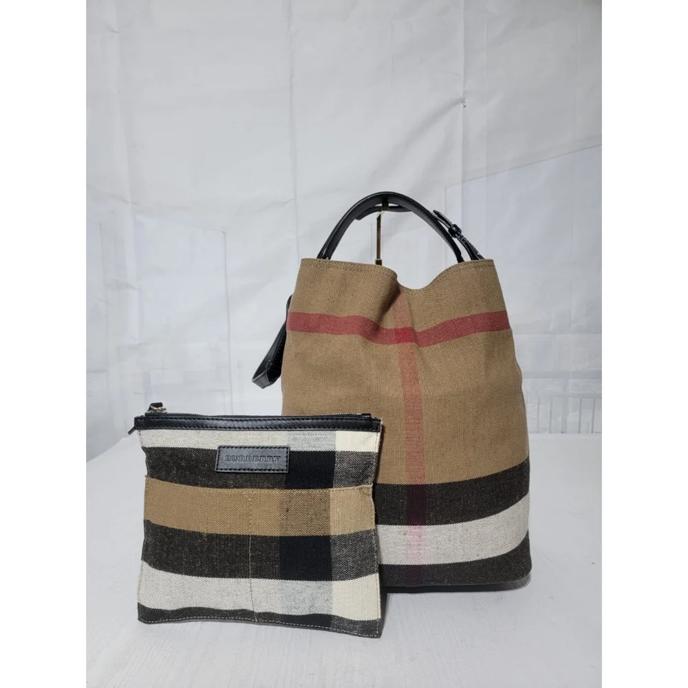 Authentic BURBERRY Ashby Hobo SaddleCanvas Mega Check - Picture 6 of 12